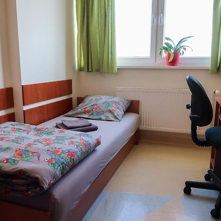 Dom Studencki Raj Hostel Wrocław Kültér fotó